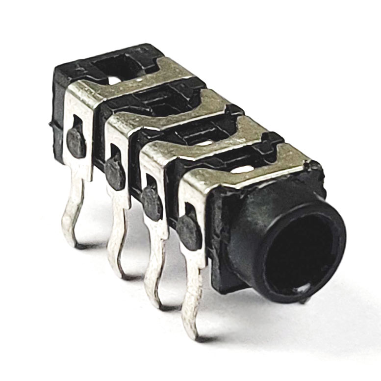 Audio-Socket---3.5mm-(4-pin).jpg