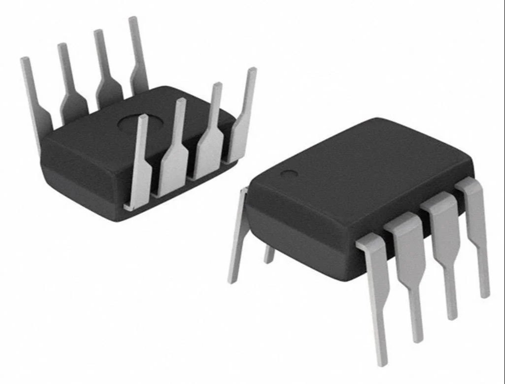 In Amp IC AD620BN DIP 8 Refurbished in Bangladesh